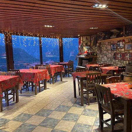 Ágrafa 图畔瑞玛旅馆酒店 外观 照片